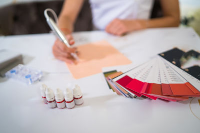 Formation en maquillage permanent dans le domaine de l'esthétique